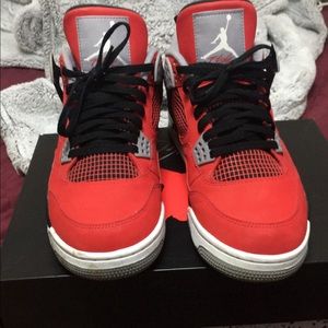 Toro 4s size 10.5